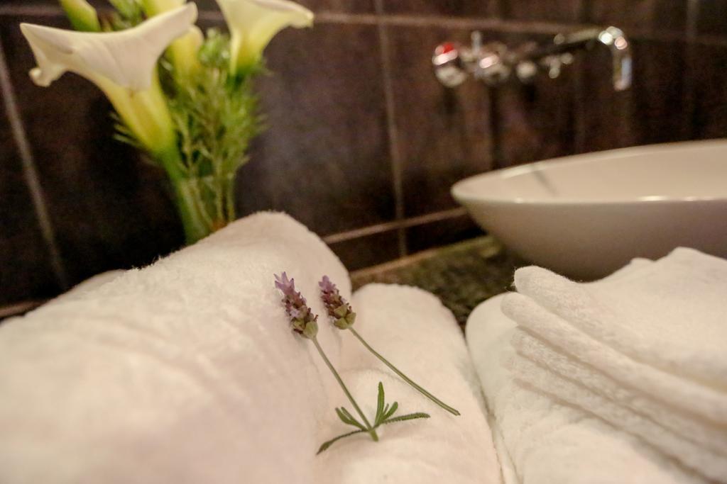 Secret Garden Guesthouse Bloubergstrand Kamer foto
